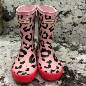 Leopard hunter boots